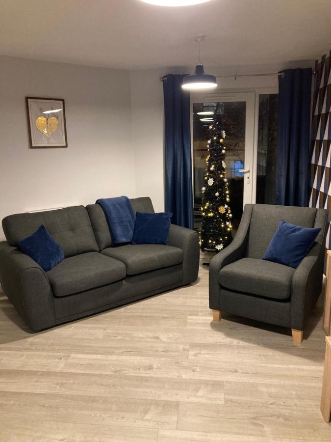 Chapel Court Apartments Канък Екстериор снимка