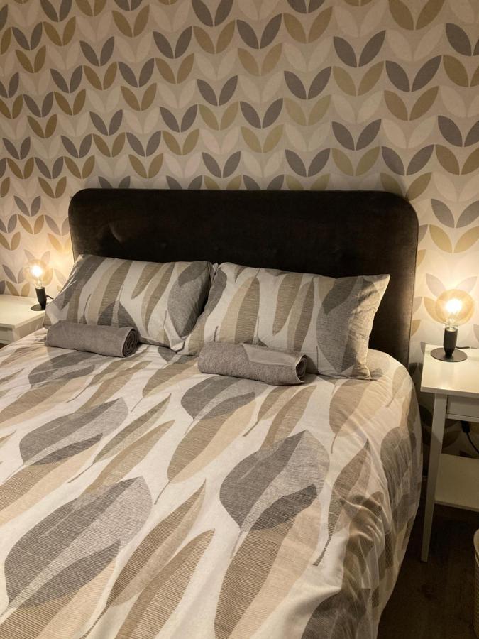 Chapel Court Apartments Канък Екстериор снимка