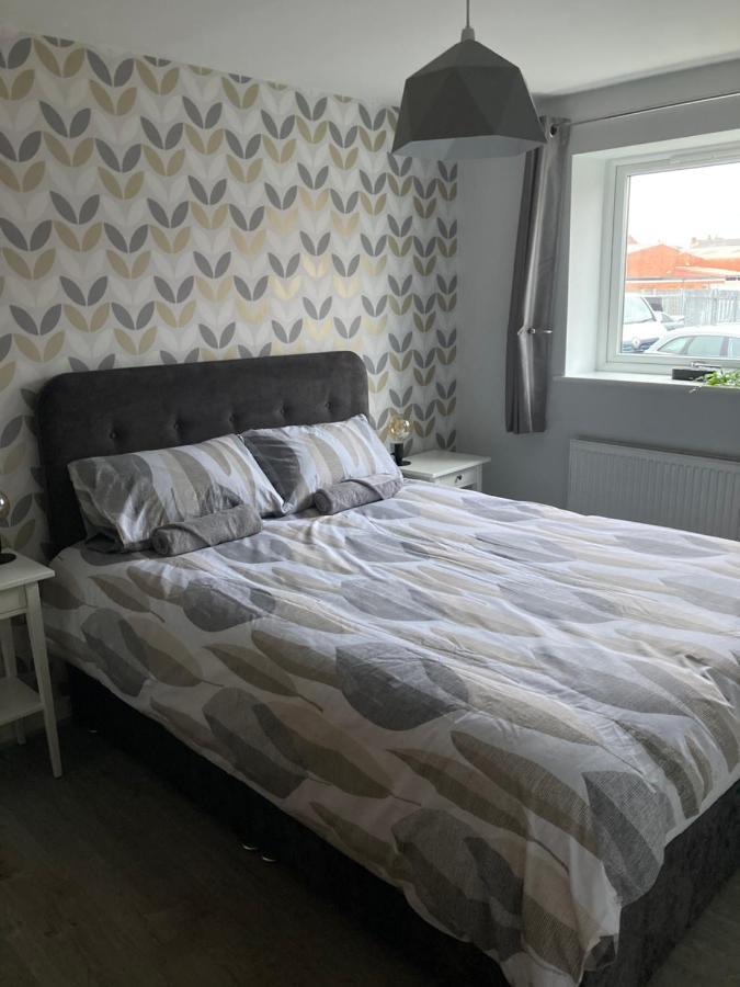 Chapel Court Apartments Канък Екстериор снимка