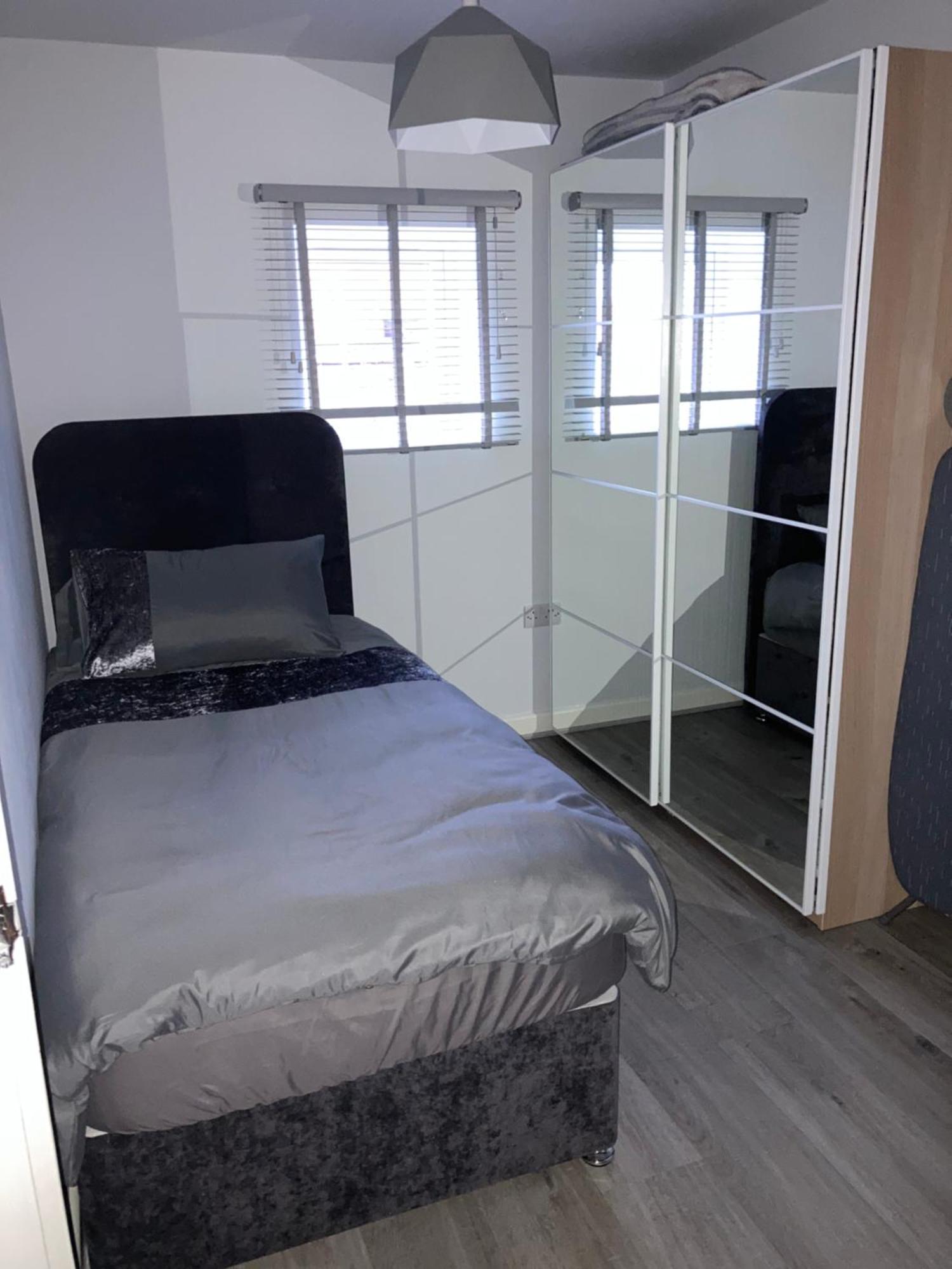 Chapel Court Apartments Канък Екстериор снимка