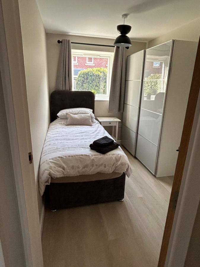 Chapel Court Apartments Канък Екстериор снимка