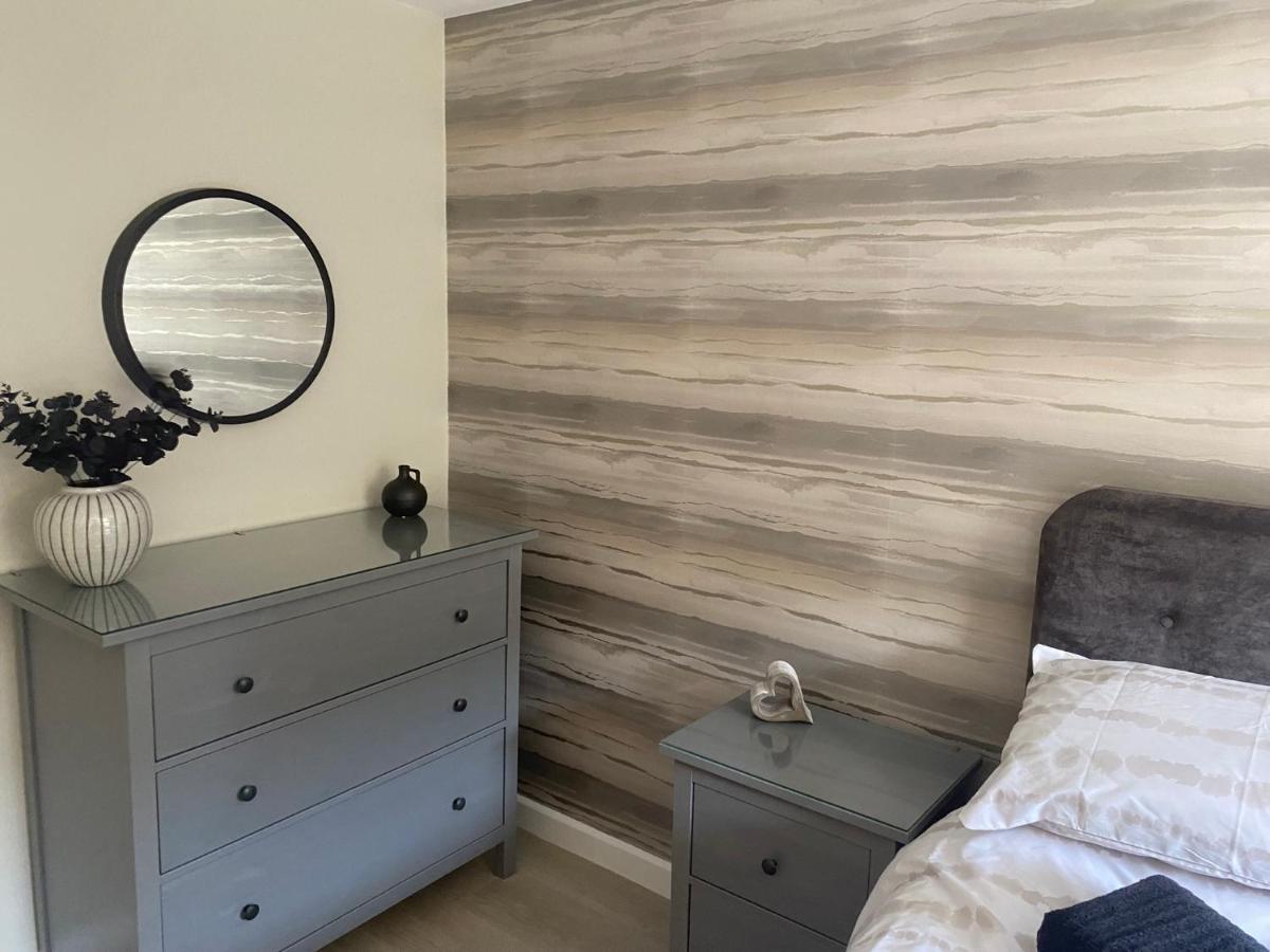 Chapel Court Apartments Канък Екстериор снимка
